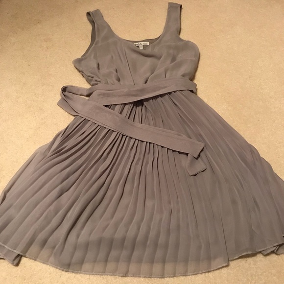 Charlotte Russe Dresses & Skirts - Gray Charlotte Russe Mini Dress Size Medium!